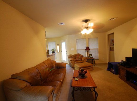 5th image of 6554 Westwood Village Dr