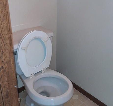 5th image of 1014 Jackson Ln #1014