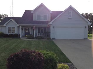 1303 Quail Haven Dr, Moberly, MO 65270