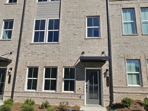 3062 Beacon Bend Xing, Lawrenceville, GA 30043