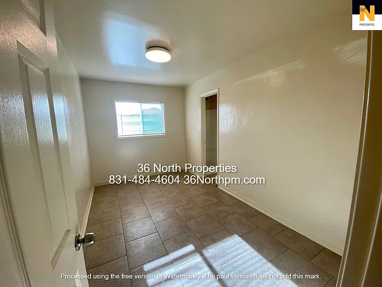 Sanborn Place Apartments — Photo 12