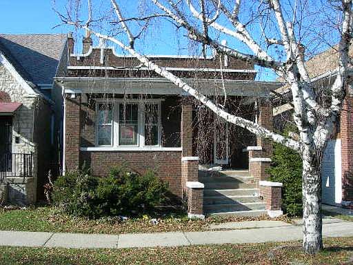 1st image of 2226 S Elmwood Ave