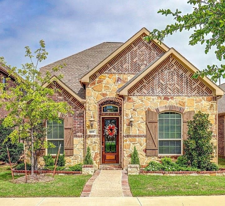 1st image of 1005 Tuscany Trl
