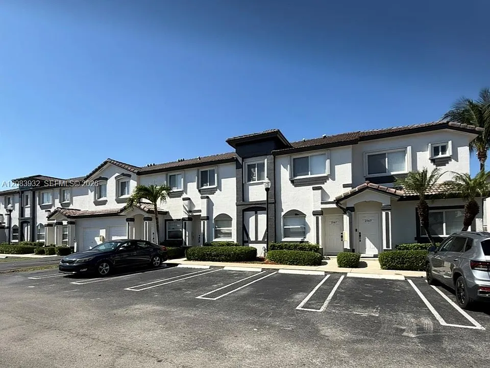 2359 SE 23rd Dr #2359