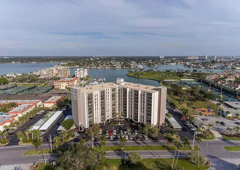 10355 Paradise Blvd #211