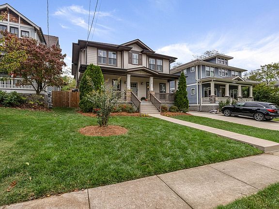 2nd image of 2528 Ashwood Ave