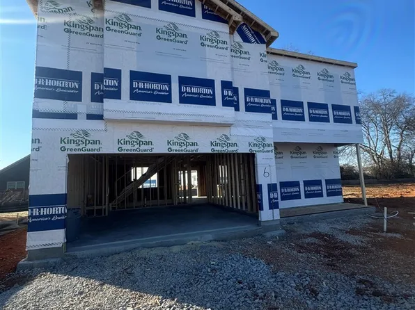 9023 Bluestem Cir, Bowling Green, KY 42104