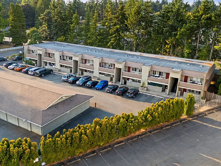 Skandi Villa in Edmonds | Boutique Apartments with Modern Touches | 1 MONTH FREE! — Photo 11