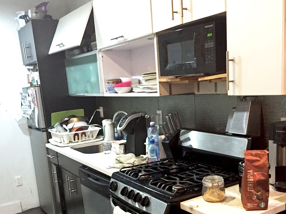 1st image of 154 Rogers Ave APT 03L
