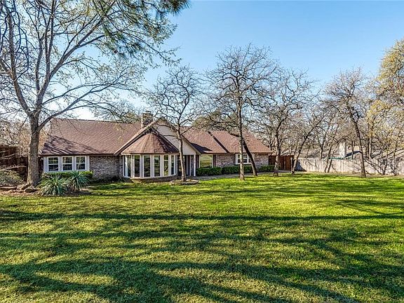 4th image of 513 Chisolm Ct