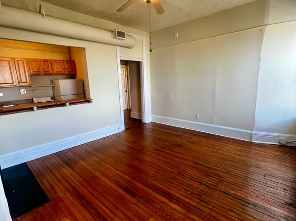 12 E Main St, 12 E Main St APT 4, Richmond, VA 23219