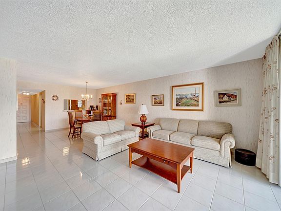 5th image of 3521 Environ Boulevard #B509