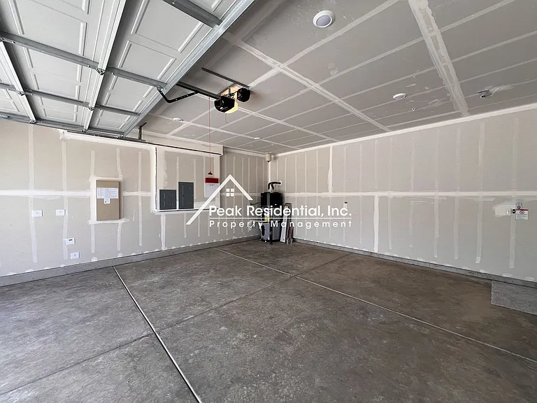 12632 Hereford Ave — Photo 31