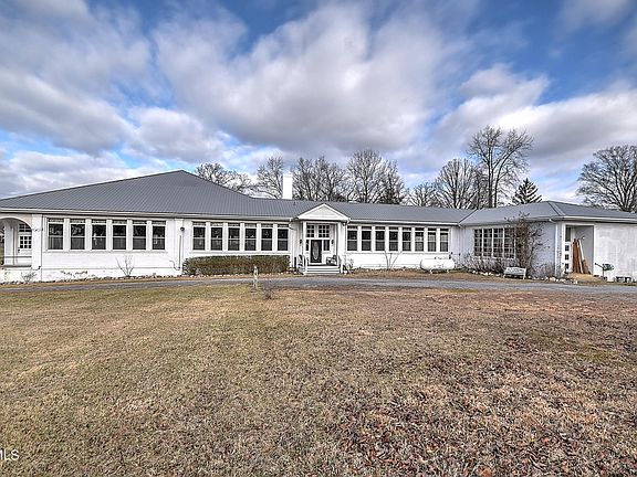 5th image of 19407 Bethel Rd