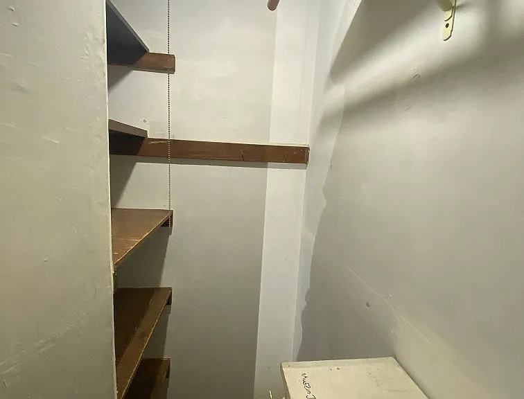13930 Lauerman St #B — Photo 11