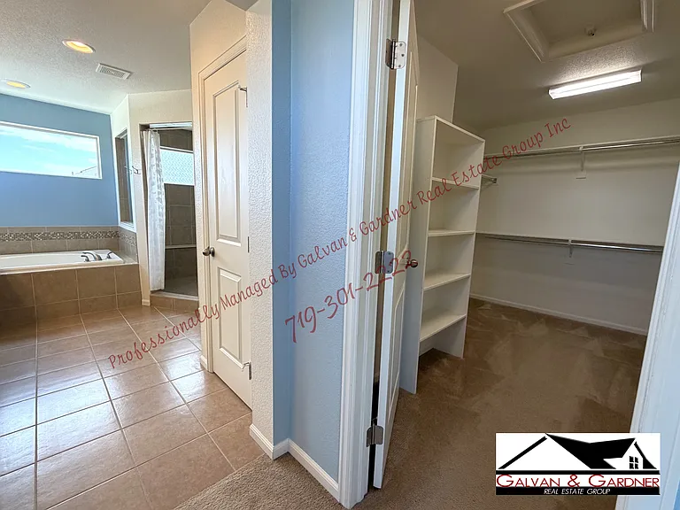 9101 Sentry Dr — Photo 27