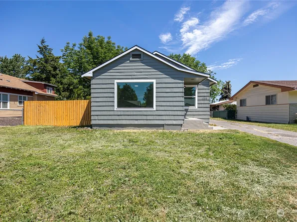 1005 S 19th Ave, Yakima, WA 98902