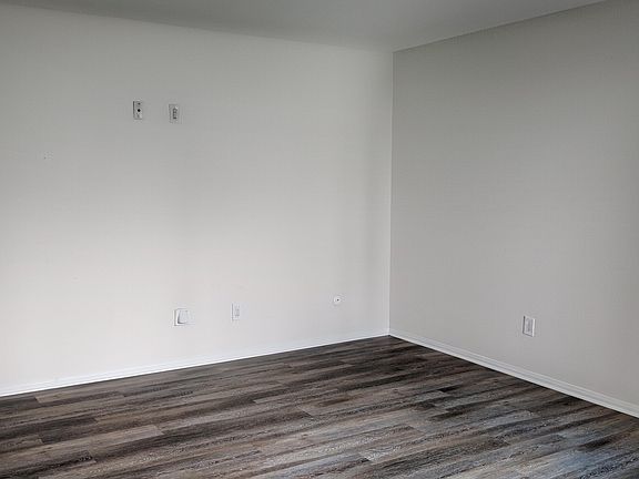 5th image of 6333 College Grove Way Unit 5109