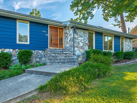 2nd image of 706 Timberwyck Dr