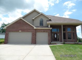 16964 S Lilac Ln, Lockport, IL 60441