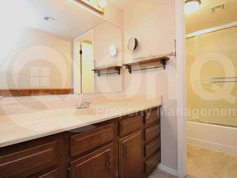 1500 N Sunview Pkwy #9 — Photo 13