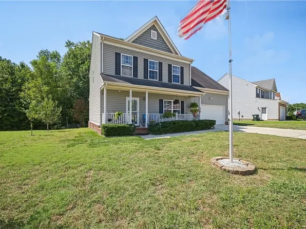 24370 John Henry St, Windsor, VA 23487