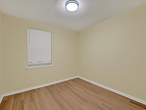 5th image of 1628 McCulloh St APT 2
