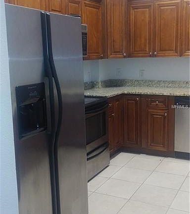 4th image of 9505 Citrus Glen Pl
