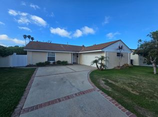 8322 Munster Dr, Huntington Beach, CA 92646