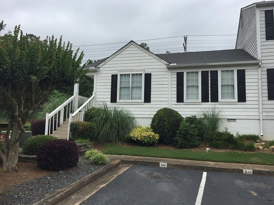 1st image of 541 Harbor Lake Ct