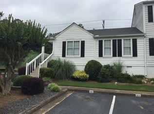 541 Harbor Lake Ct, Marietta, GA 30066