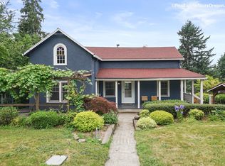 1831 Davis Rd, Oregon City, OR 97045