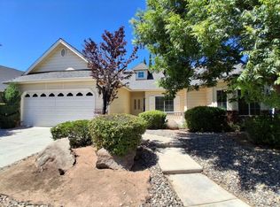 551 Lester Ave, Clovis, CA 93619