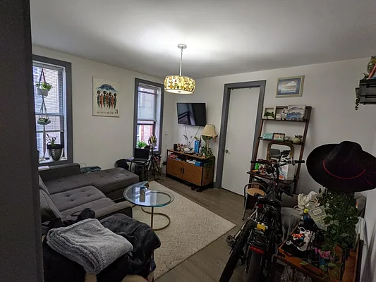 Rented by Abba Realty Associates INC | media 5