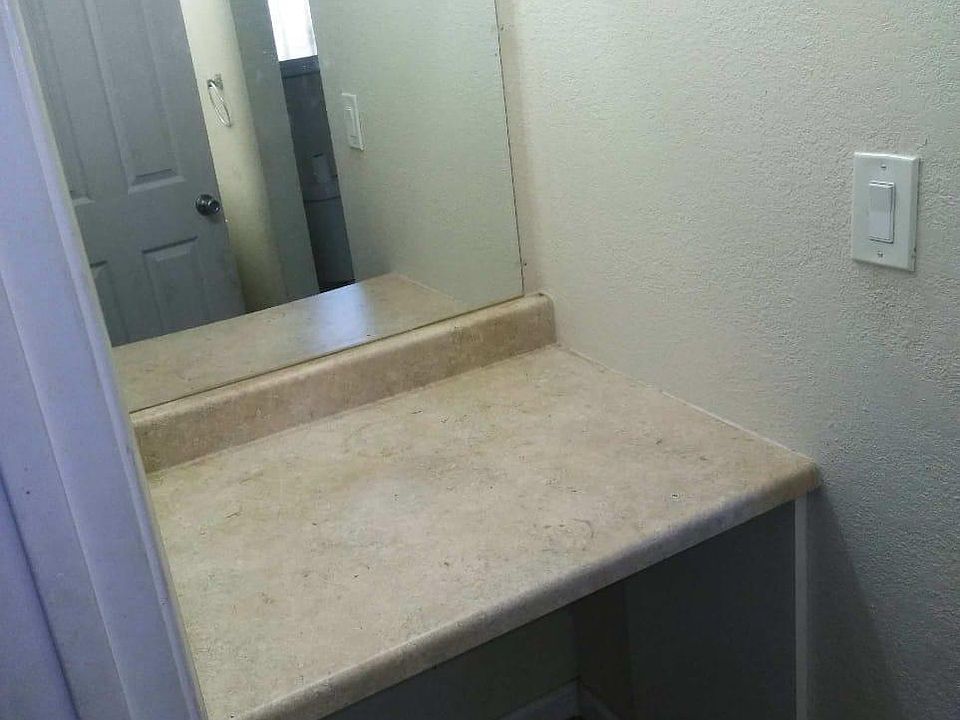 1st image of 4926 Greensboro Way
