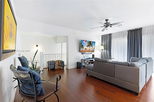 8390 N Missionwood Cir #D-18 Photo 1