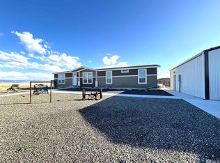 120 Willow Creek Dr, Battle Mountain, NV 89820
