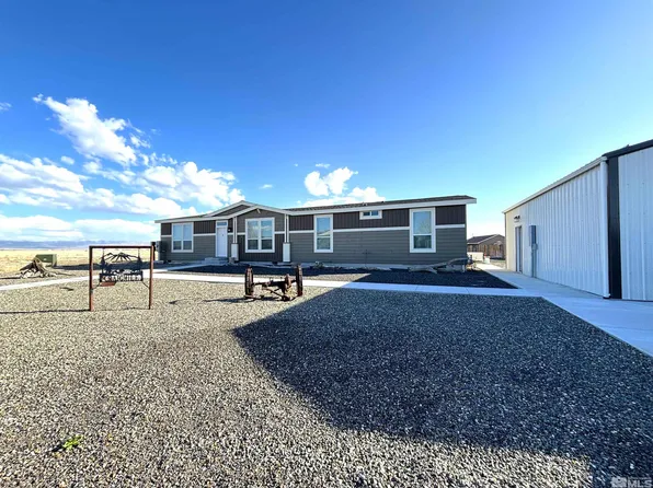 120 Willow Creek Dr, Battle Mountain, NV 89820