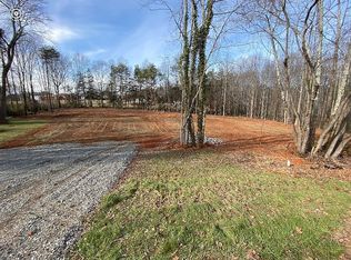 103 Mooreland Dr NE, Conover, NC 28613