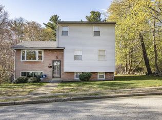 93 Lincoln Rd, Rockland, MA 02370