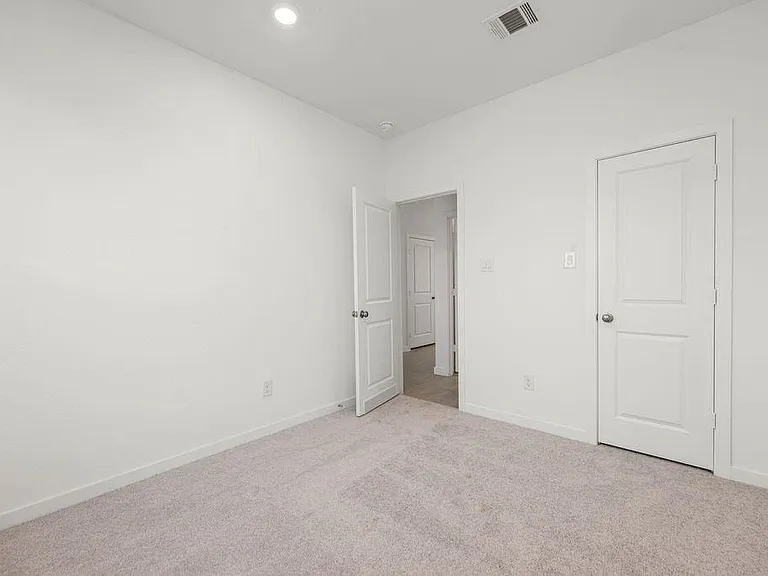 6411 Symphony Wave Dr — Photo 18