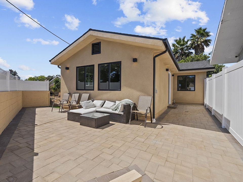 1st image of 8051 Lullaby Ln