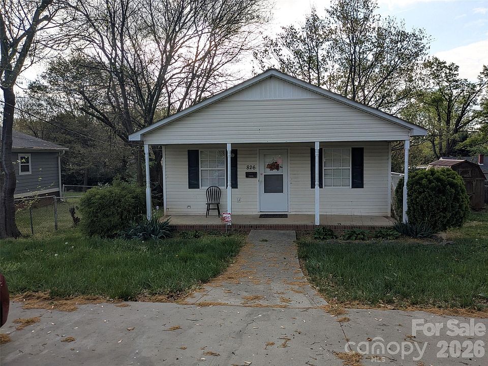 1st image of 826 2nd St
