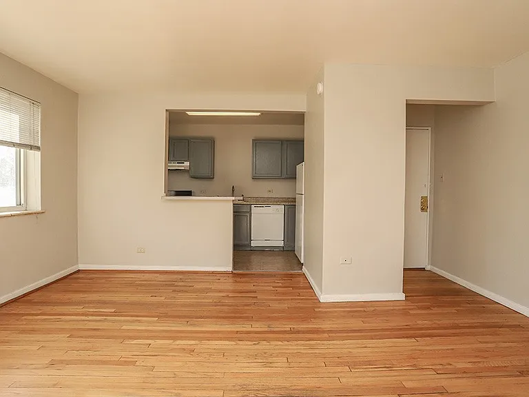 1200 Colorado — Photo 18