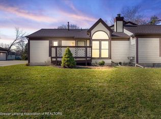 2744 Trudy Ln UNIT 16, Lansing, MI 48910