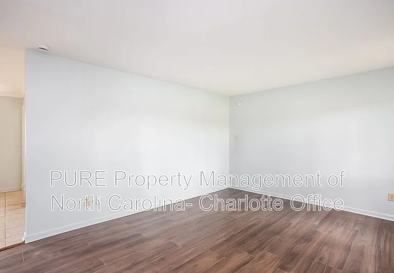 2429 Galloway Rd — Photo 4