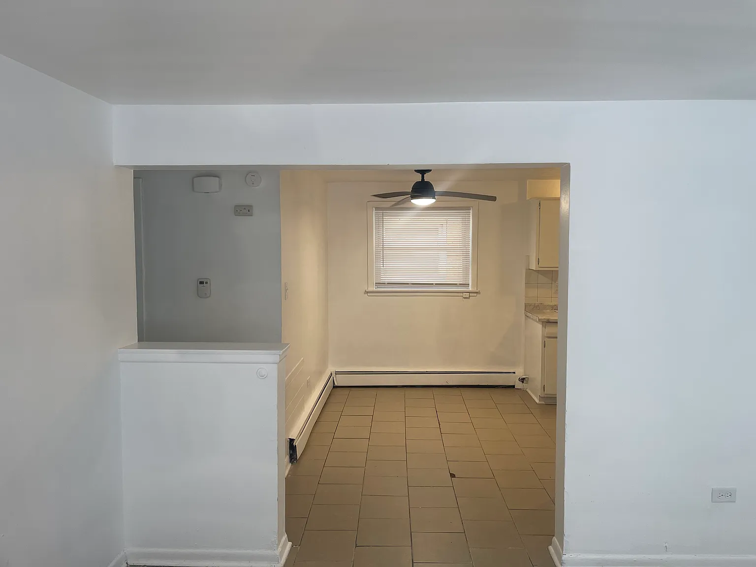 2 bed, 980 sqft, $1,500 — Photo 3