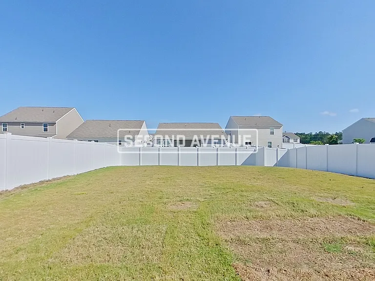 622 Wild Tulip Ct — Photo 24