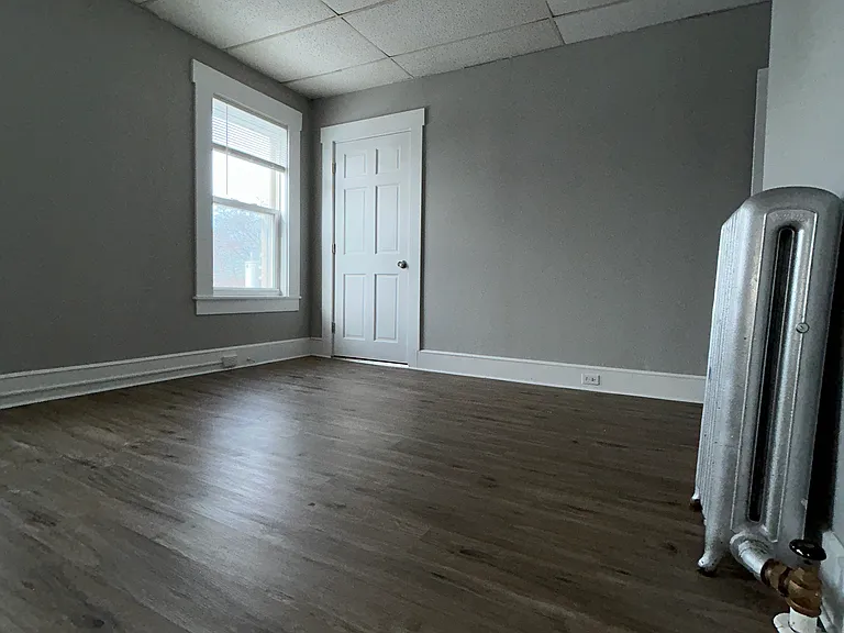 359 Belmont St #3 — Photo 27