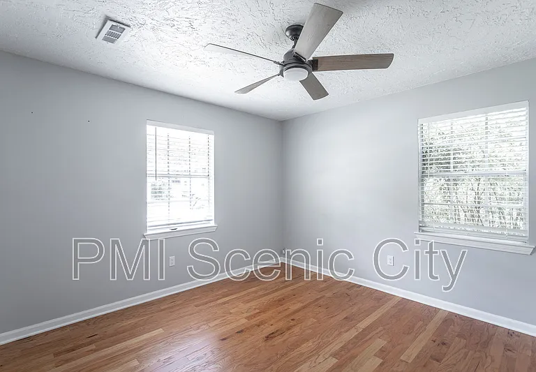 2508 Woodfin Ave — Photo 22